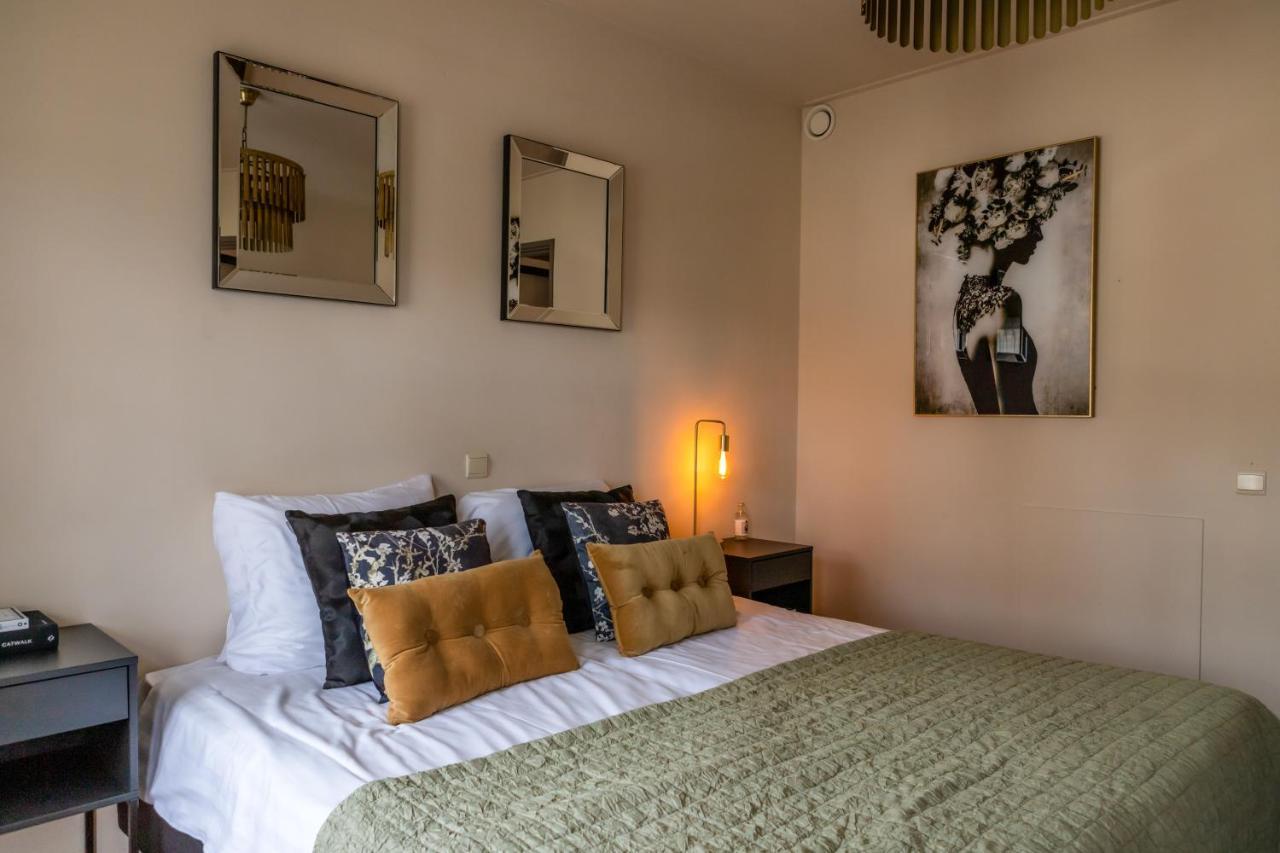 Boutique Hotel No5 贝亨奥普佐姆 外观 照片