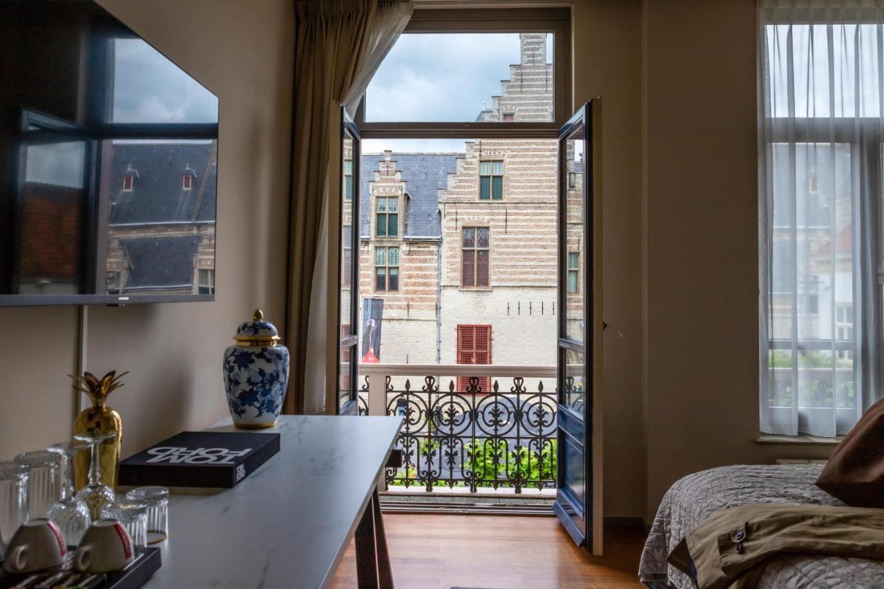 Boutique Hotel No5 贝亨奥普佐姆 外观 照片