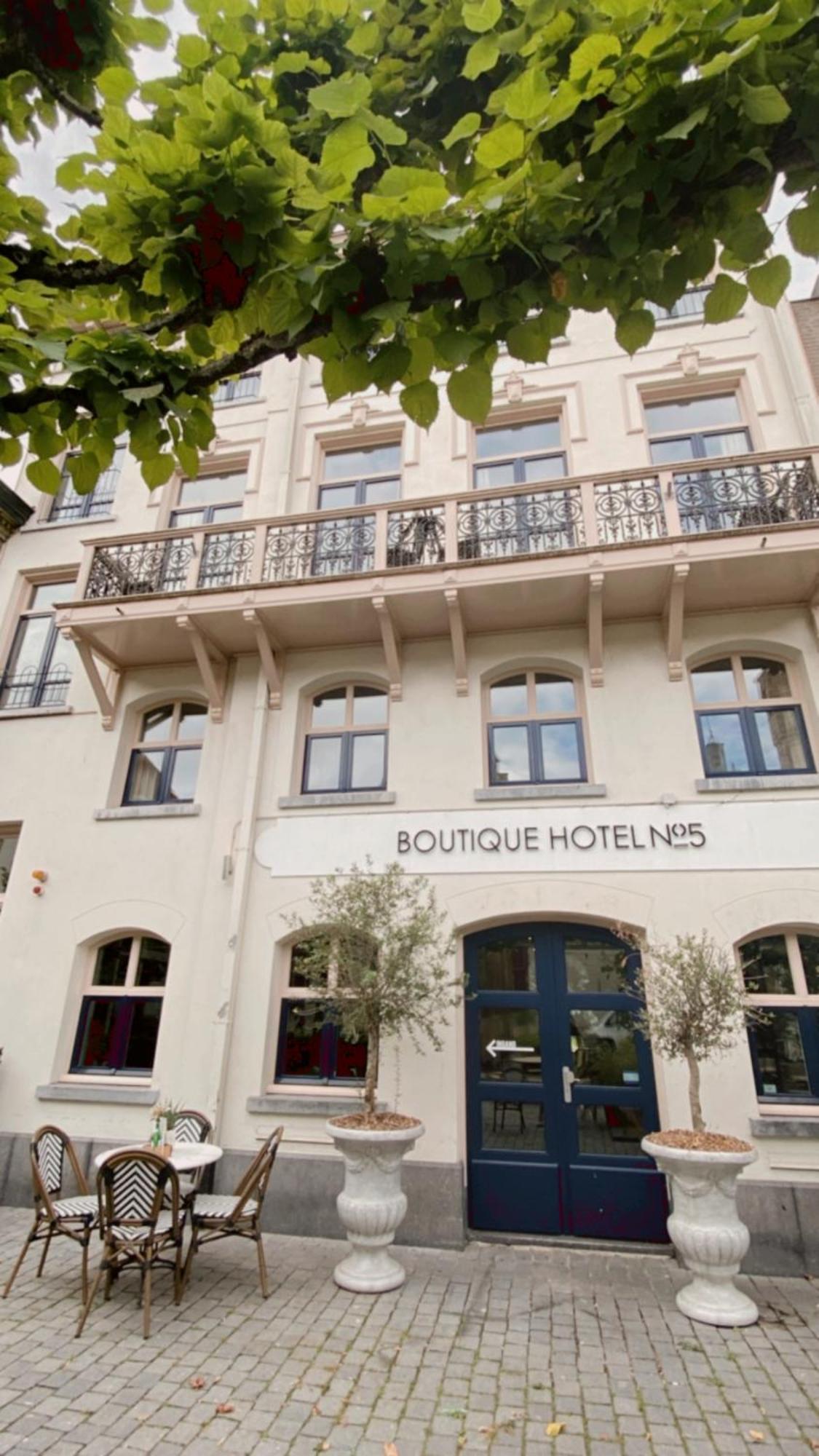 Boutique Hotel No5 贝亨奥普佐姆 外观 照片